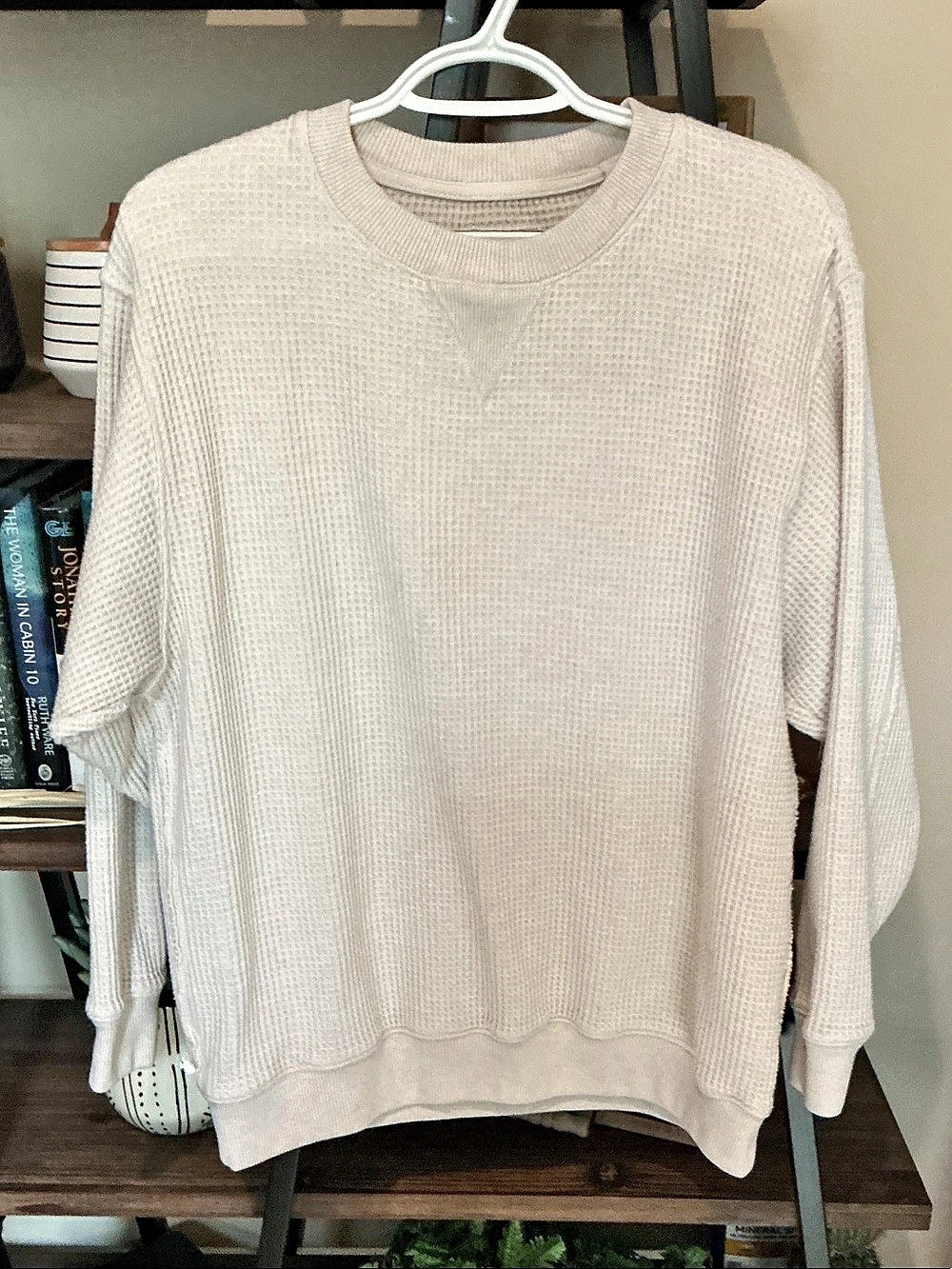 Aerie Waffle Knit Crewneck in Cream Size S Like New